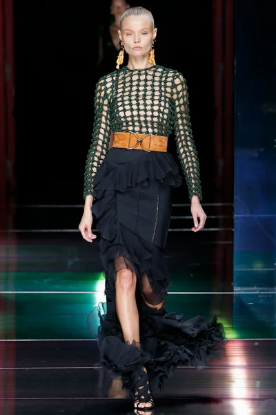 Look 44